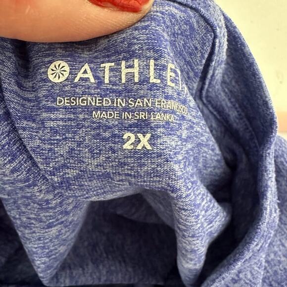 Athleta Uptempo Long Sleeve Top Blue Womens Size 2X Round Hem Athletic Stretch - Picture 7 of 10